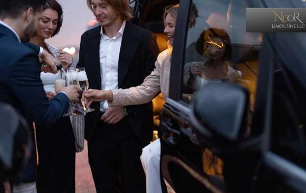 Why Choose Prom Limo Service Over Other Transport Options?