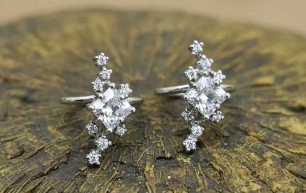 Custom Engagement Rings: Design Your Dream Ring