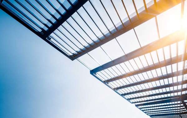 Californian Solid Patio Covers vs Phoenix Lattice Designs