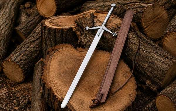 Finding the Best Damascus Chef Knives for Your Kitchen