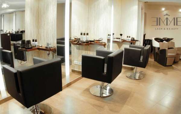 How to Prepare for Your Eyebrow Waxing Appointment With Ease