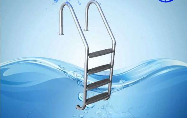Swimming Pool Ladders and Poolside Design: Getting the Placement Right