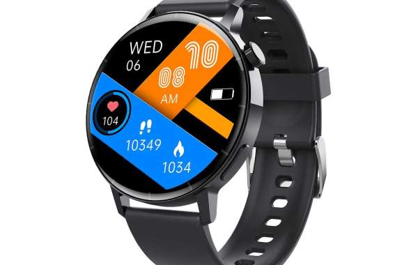 Smart Features for Fitness and Everyday Convenience