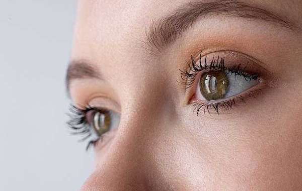 Eyelash Hair Transplant in Dubai and Planning for Special Events
